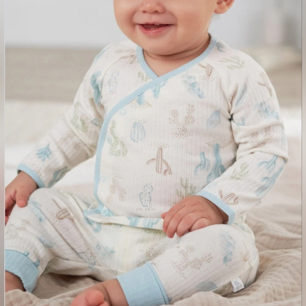 JUST BORN Desert Cactus Matching Long Sleeve Set. Size: 0-3 months